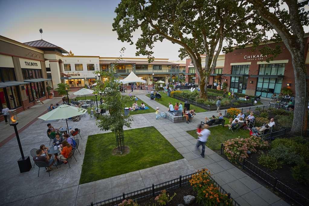 Hyatt Place Eugene/Oakway Center Exteriér fotografie